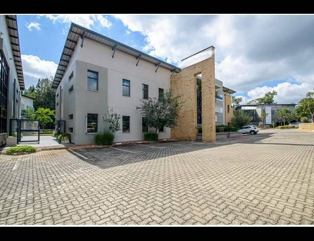 OFFICE FOR SALE IN EQUESTRIA
